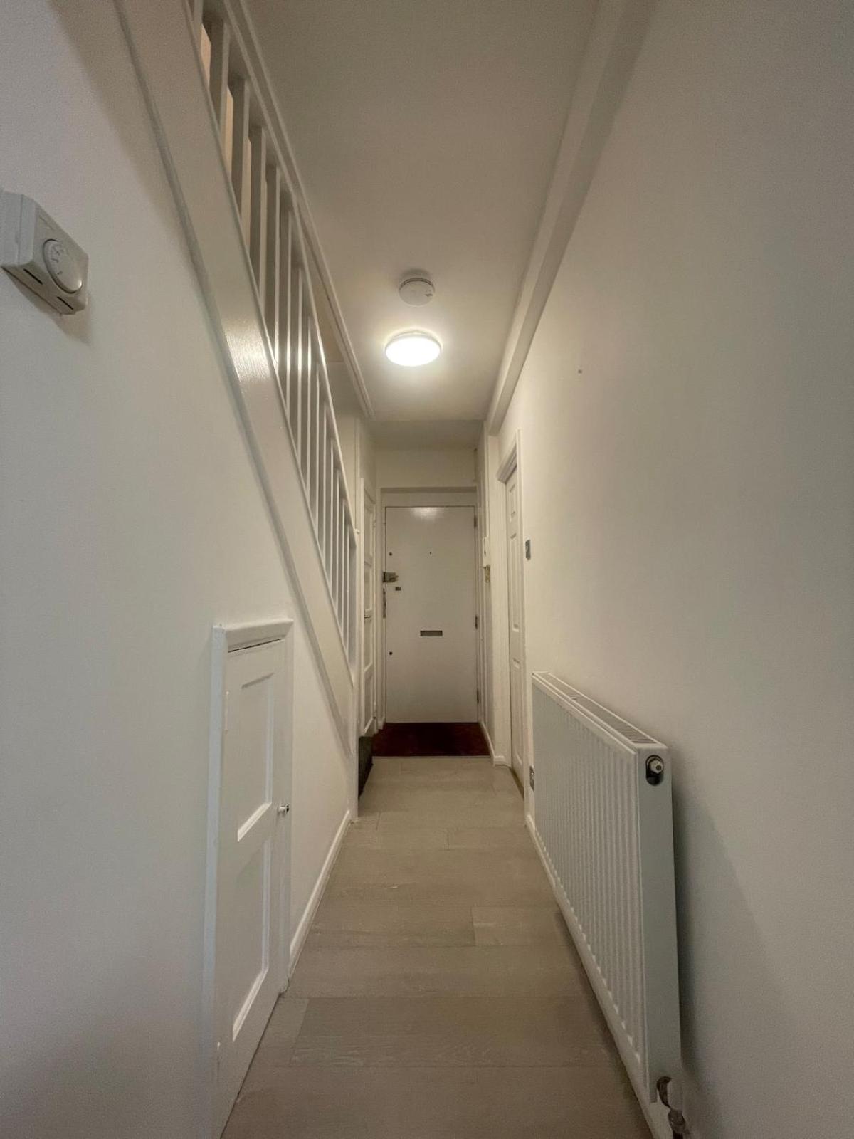 Cosy Ground Floor Flat Next To The Tube